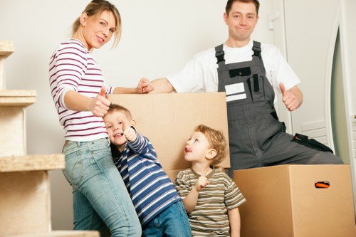 Free quote process for a Brixton removal company before moving day